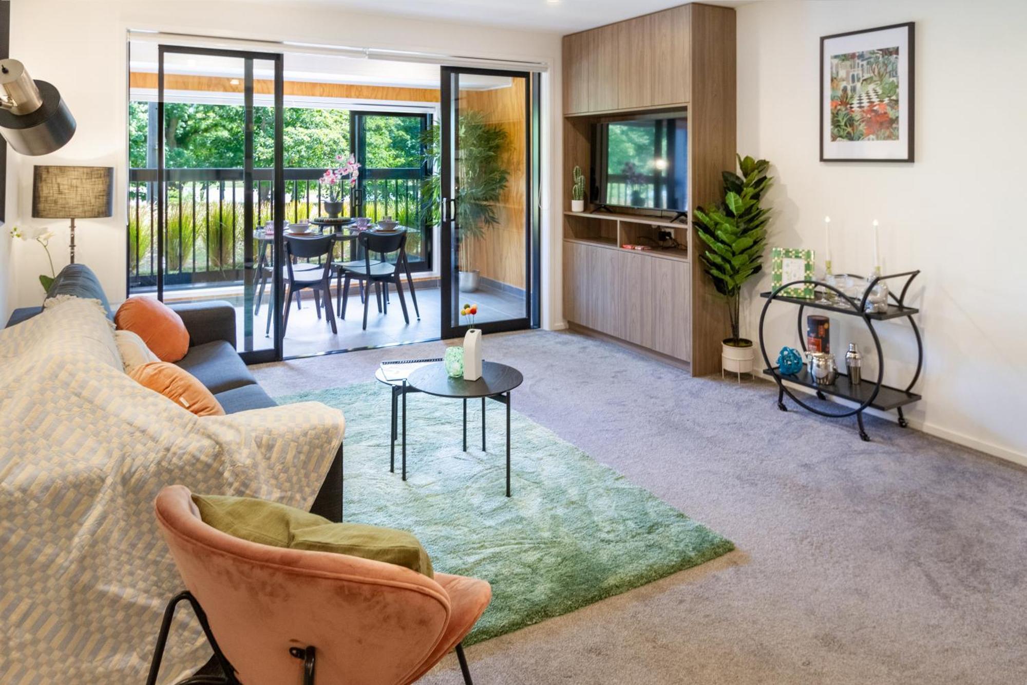 Cozy 1-Bed Apartment With Park Views, Sleeps 4 Крайстчёрч Экстерьер фото